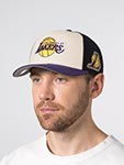 Бейсболка MITCHELL NESS арт. HP15010-LALOFWH Los Angeles Lakers NBA (кремовый / фиолетовый)